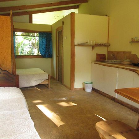 Cabañas Moenga Hanga Roa Habitación foto